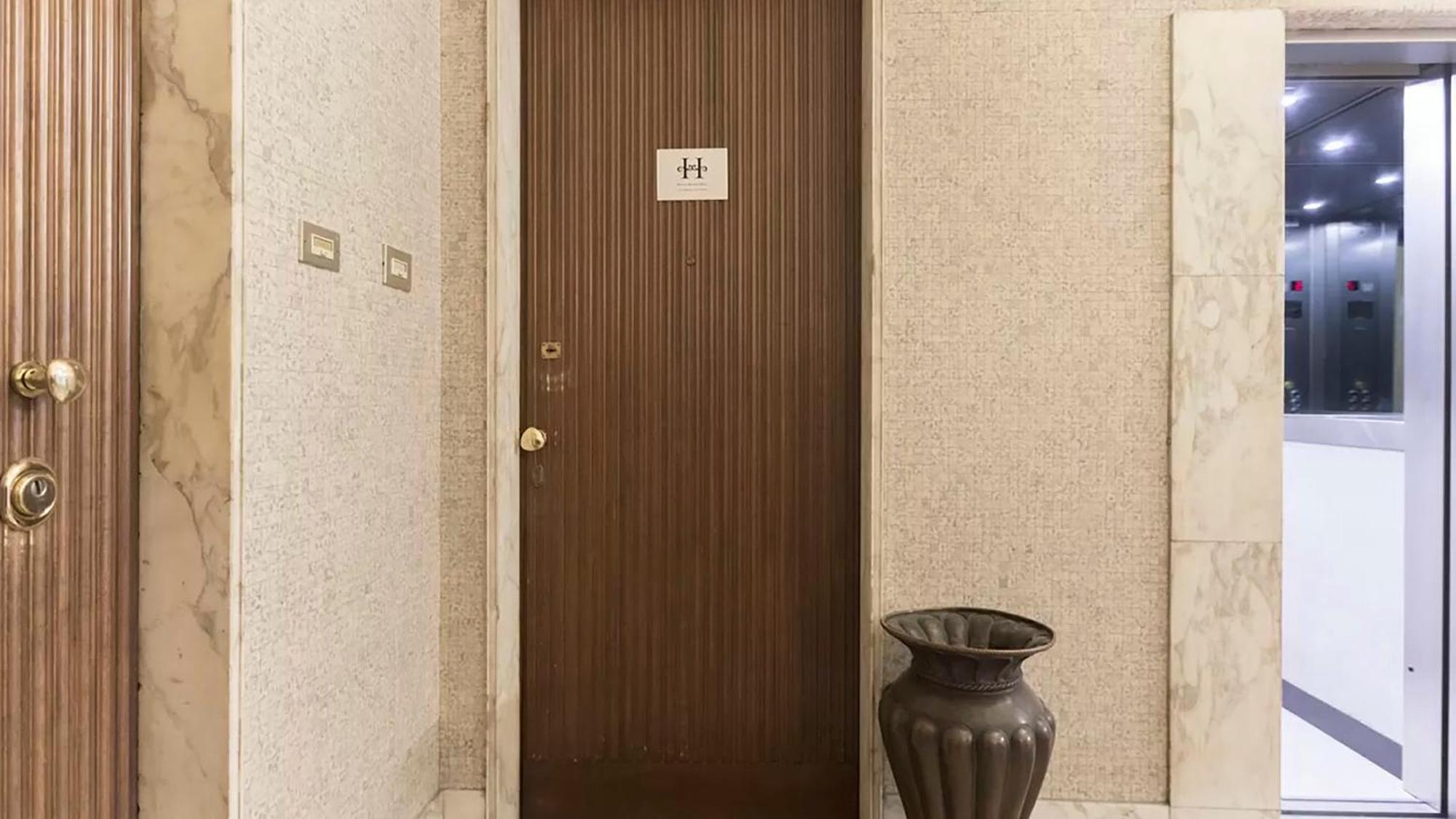 Classbnb - Two Apartments 400 Meters From The Duomo Μιλάνο Εξωτερικό φωτογραφία