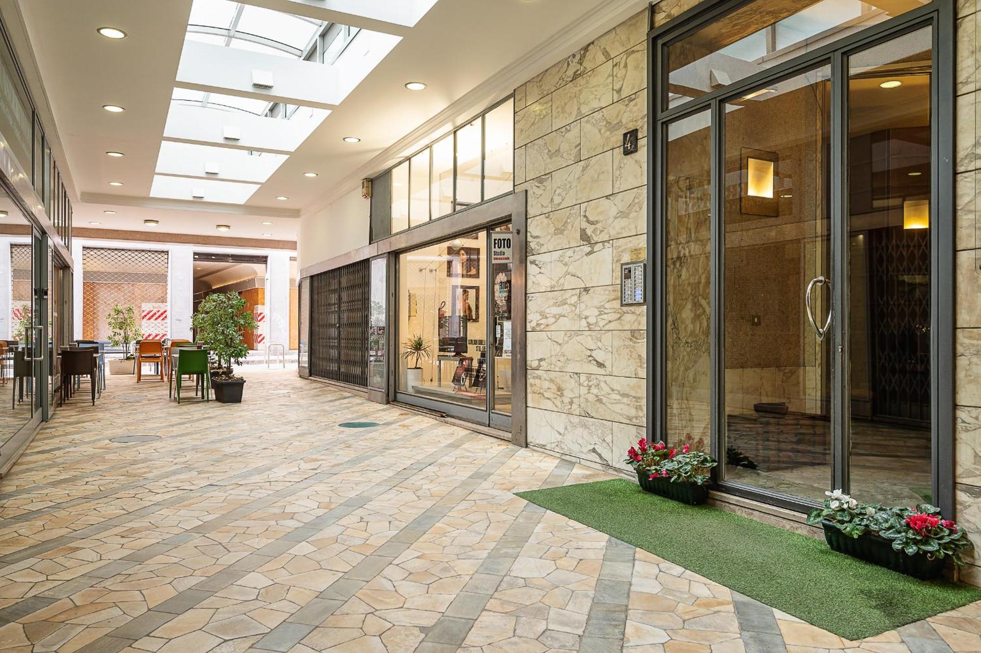 Classbnb - Two Apartments 400 Meters From The Duomo Μιλάνο Εξωτερικό φωτογραφία